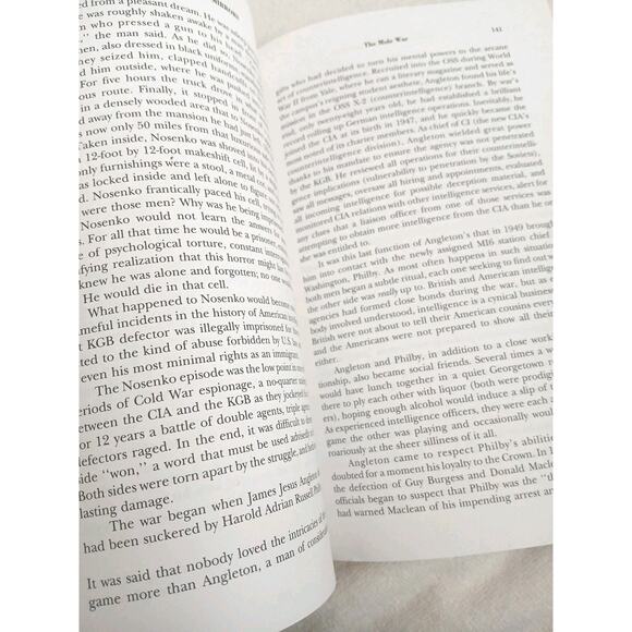 Espionage: The Greatest Spy Operations of the Twentieth Century Ernest Volkman - Picture 10 of 16